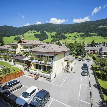 Baranci Hotel 3*